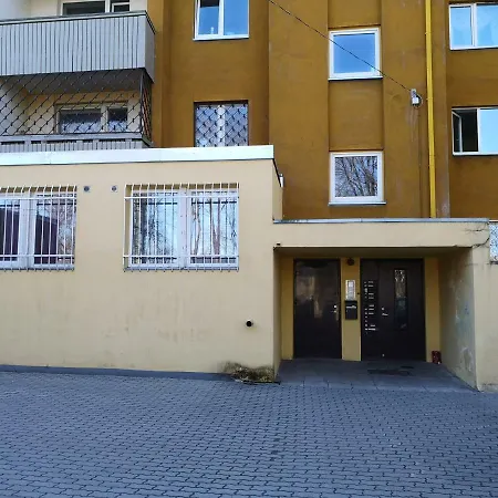Apartamento In The Center. 3 Minutes From Bus Station Tallin